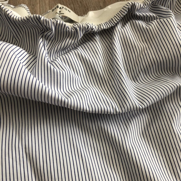 Babaton Eckered Blouse - Picture 5 of 8